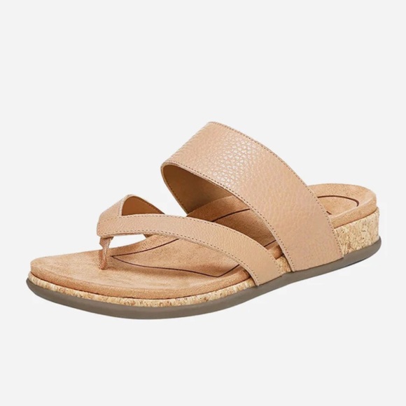 Vionic | Shoes | Nwt Nib Vionic Marvina Leather Sandals Womens Size 8m ...